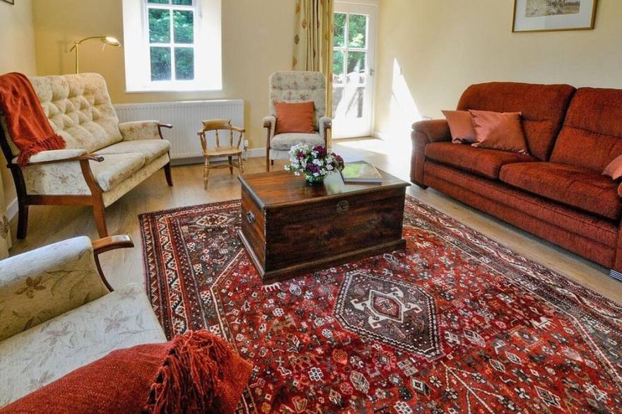 3 bedroom accommodation in Dunbar