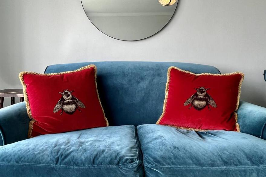 Ferring Marine by inspirestays.com - an apartment that sleeps 4 guests in 2 bedrooms