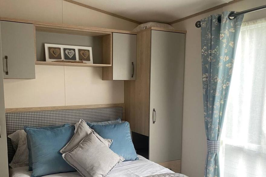 Swan Luxury Caravan