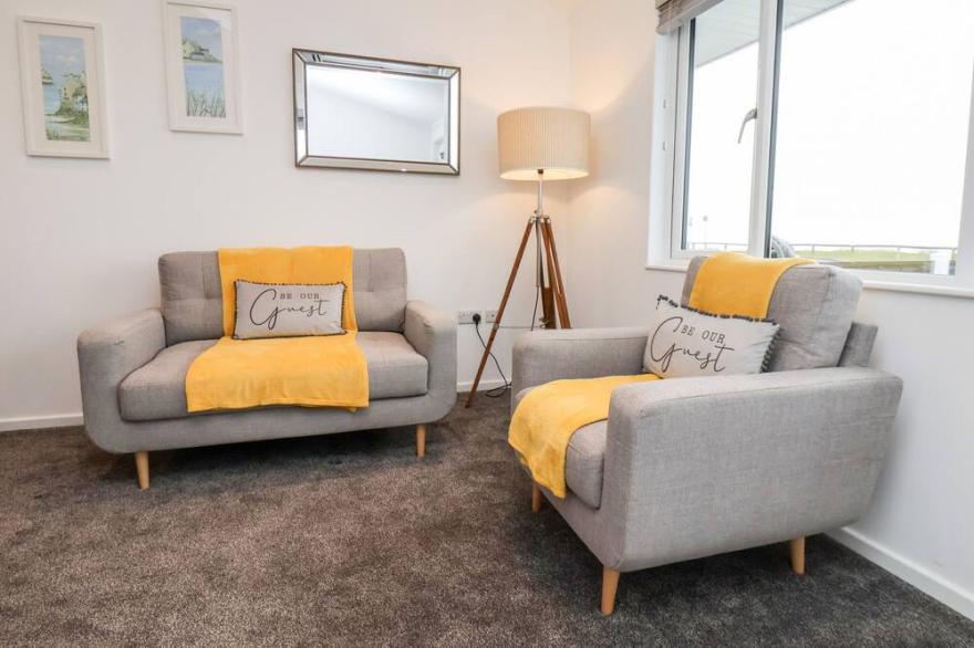 BONNY BAY, family friendly, luxury holiday cottage in Wilsthorpe