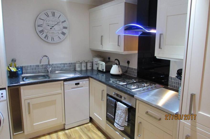 Apartment 3 - Beautiful 1 bedroom, luxury apartment close to town centre.