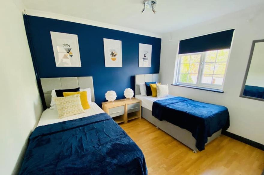 Perfect For Contractors & Home From Home Inbetween