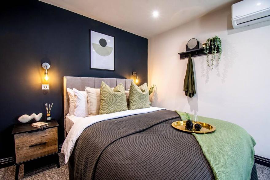 Modern 1 Bed Self Catering Suite