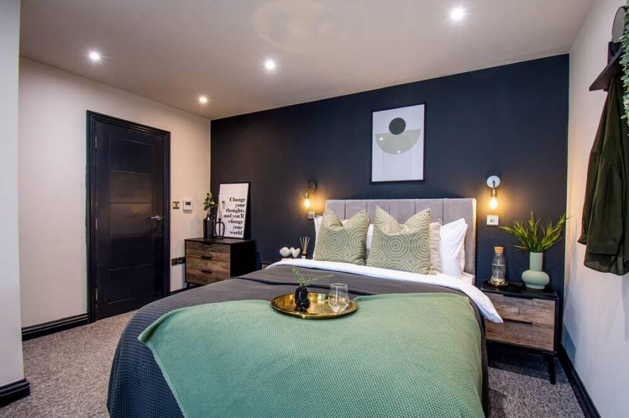Modern 1 Bed Self Catering Suite