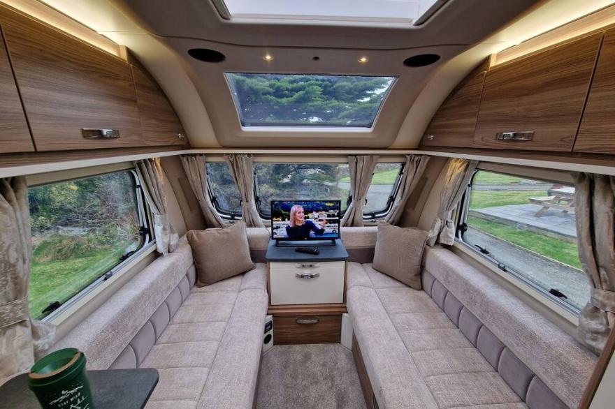 Swift vogue edition caravan