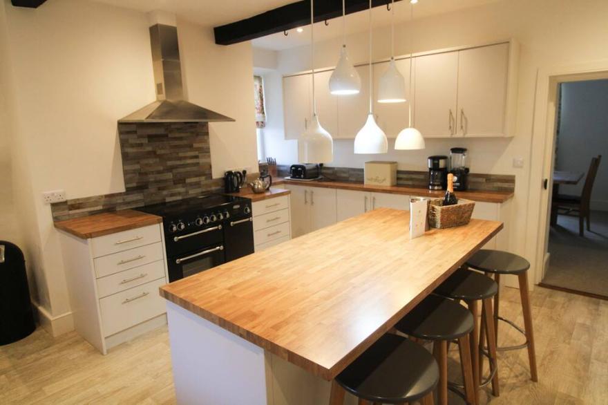 Springfield Farm, Penruddock -  a cottage that sleeps 10 guests  in 5 bedrooms