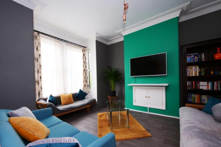 3-Bedroom house in central location