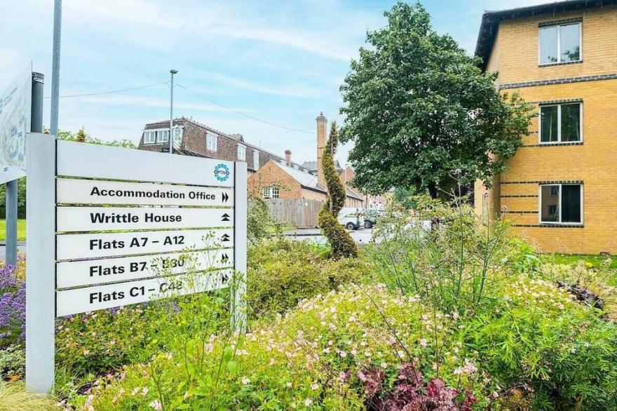 Cozy Single Room near Colindale Park