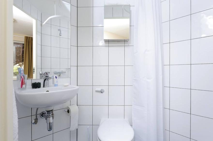 Cozy Single Room near Colindale Park