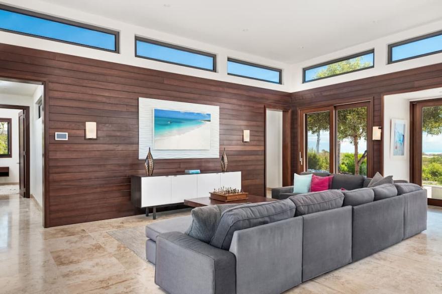 24 Dolphin Lane Villa