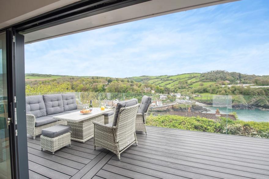 BEACH VIEW, pet friendly, country holiday cottage in Combe Martin