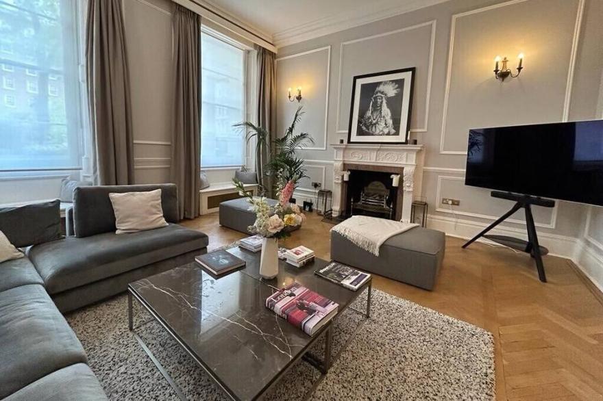 Knightsbridge 2 Bed: Stones Throw From Harrods