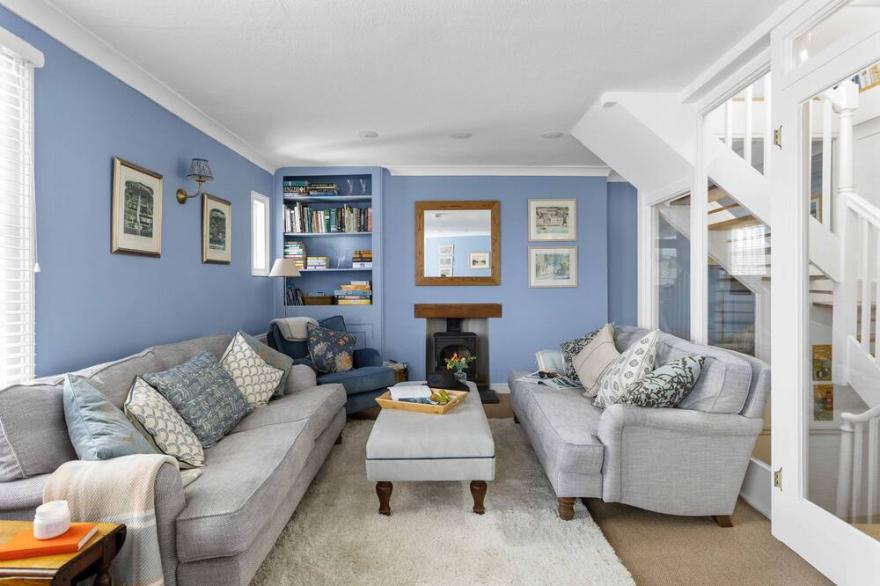 Unique holiday home, Dartmouth, river views, water views,  contemporary