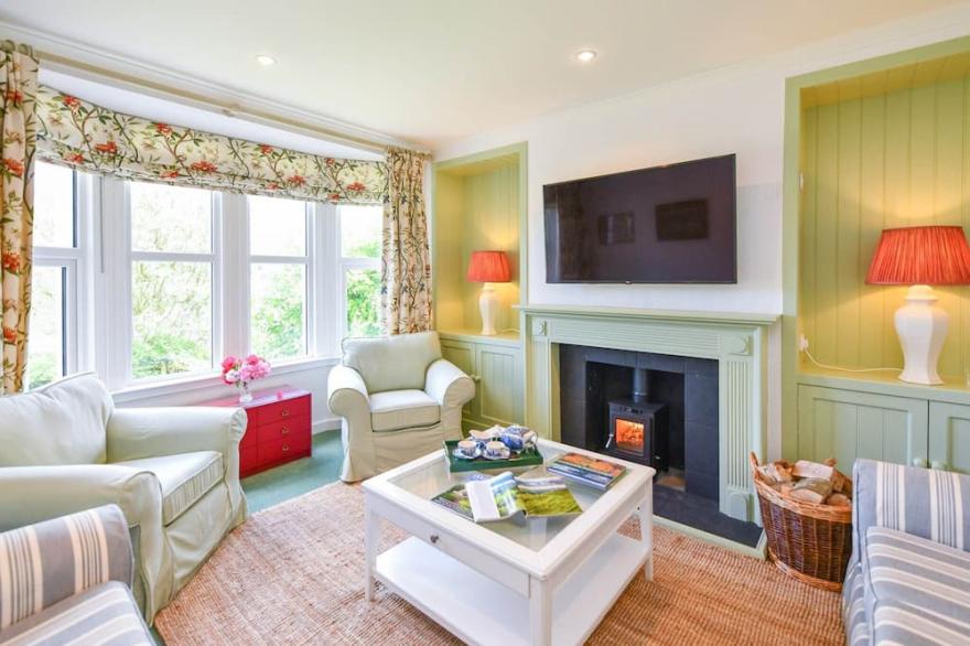 2 bedroom accommodation in Girvan