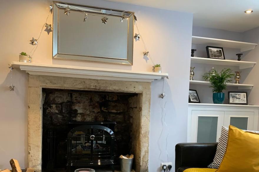 Beautiful Grade II Period Cottage in Bath with 3 beds sleeps 6