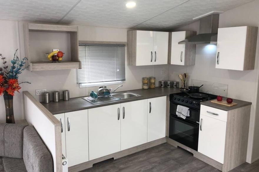 2 bedroom accommodation in Isle of Whithorn