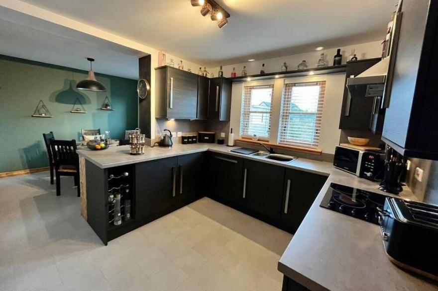 Silver Mews - modern 4 bed property in Cellardyke