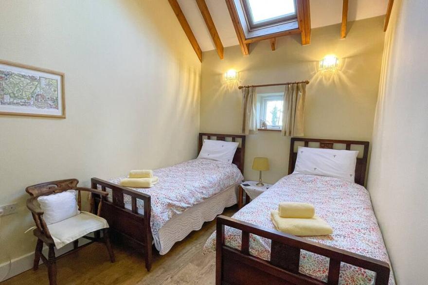 2 bedroom accommodation in Ingham