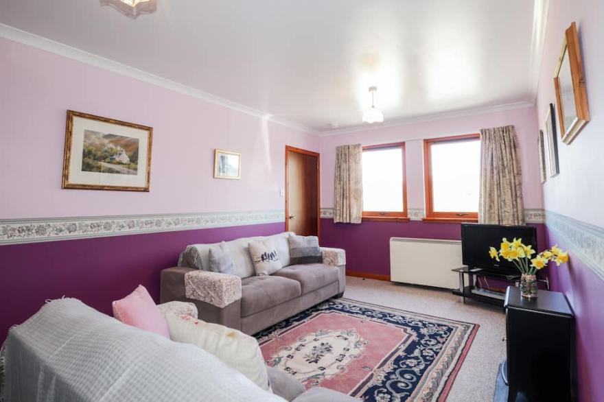 BALNABODACH, pet friendly, with a garden in Inverness