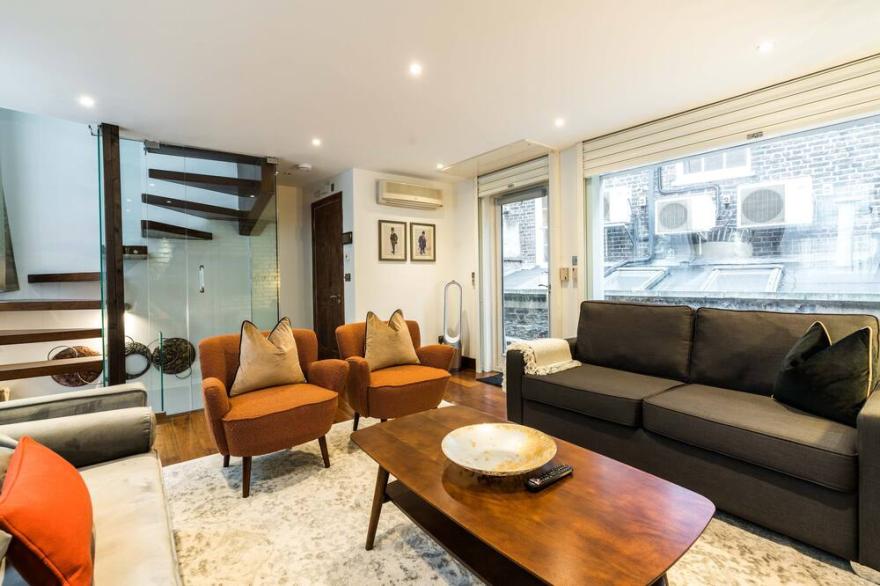 Knightsbridge Harrods Central 2 Bedrooms, 3 Beds, 2.5 Bath