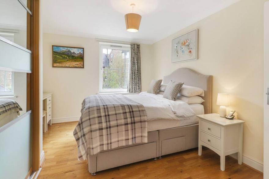 Pass the Keys | Perfectly located spacious flat