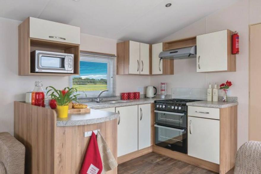 3 bedroom accommodation in Innermessan, Dumfries and Galloway