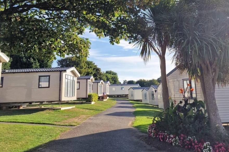 2 bedroom accommodation in Newquay