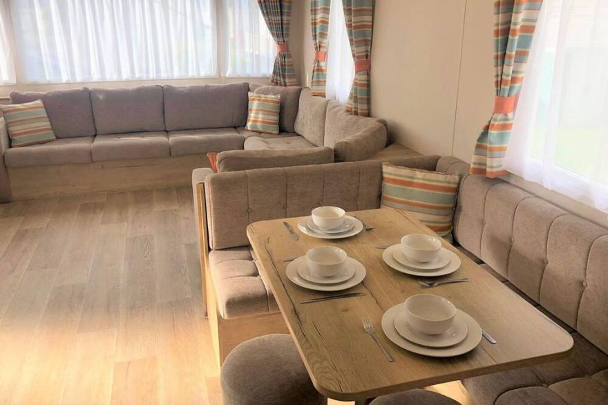 3 bedroom accommodation in Chapel St Leonards, Skegness
