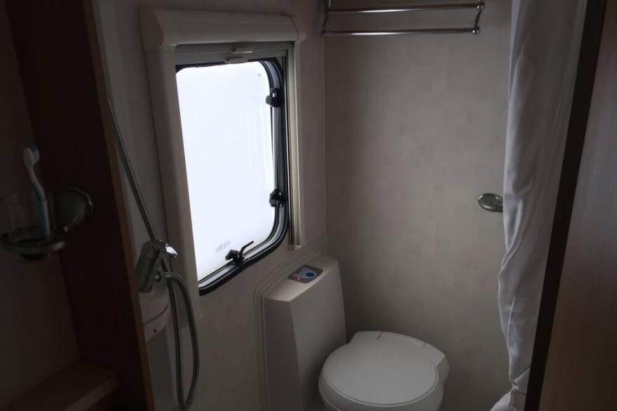 For rent 4 camping pitch mobile home