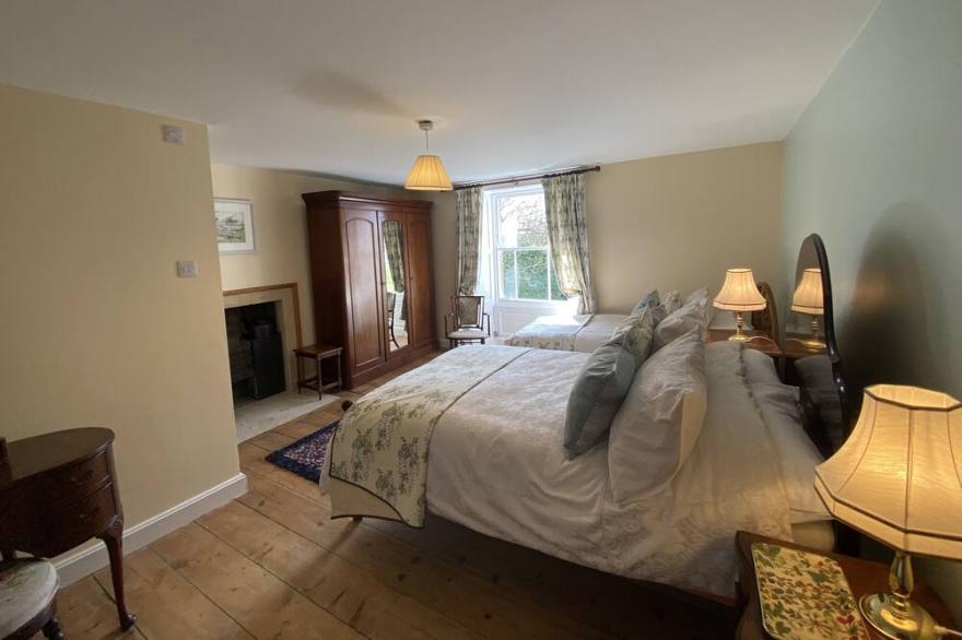 Victorian Northumberland Farmhouse, pets welcome, secure bike storage.