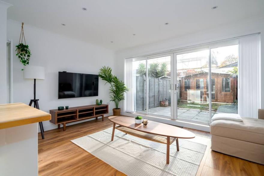 GuestReady - Beautiful New Duplex near Camden