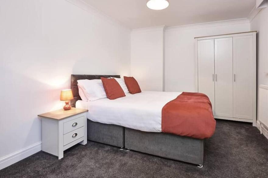 Rose Apartment · Rose Suite Pleasure Beach 2Bed Apartment