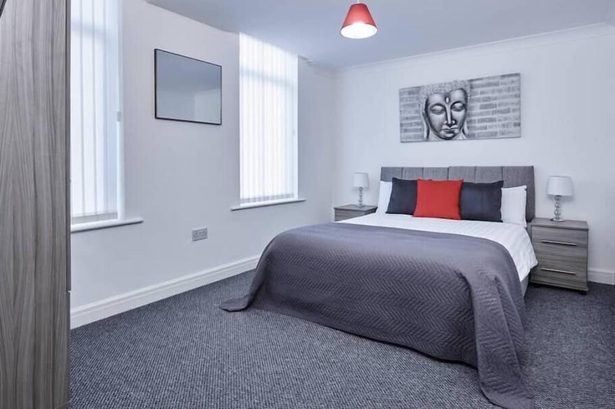 Rose Apartment · Rose Suite Pleasure Beach 2Bed Apartment