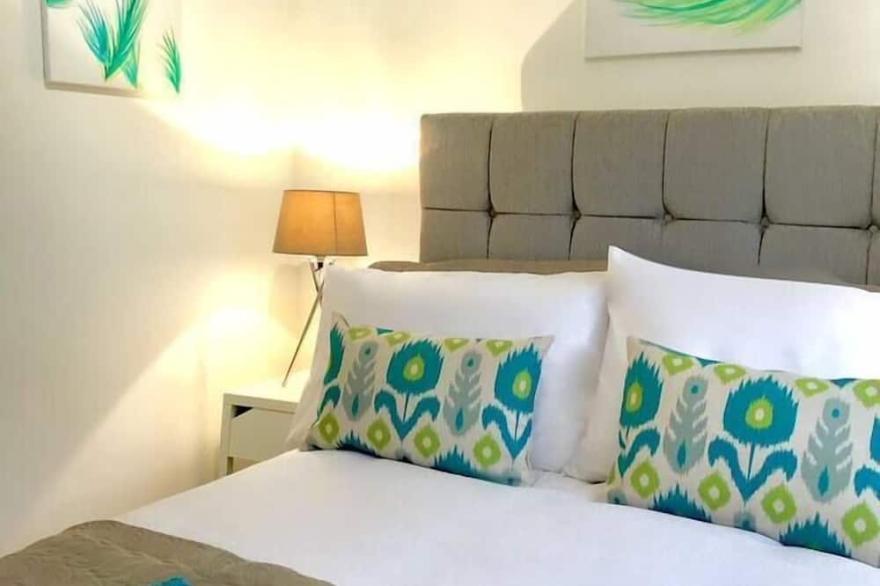 Apartment 4 · Kennedy House Beach Side 1Bed Studio 1F