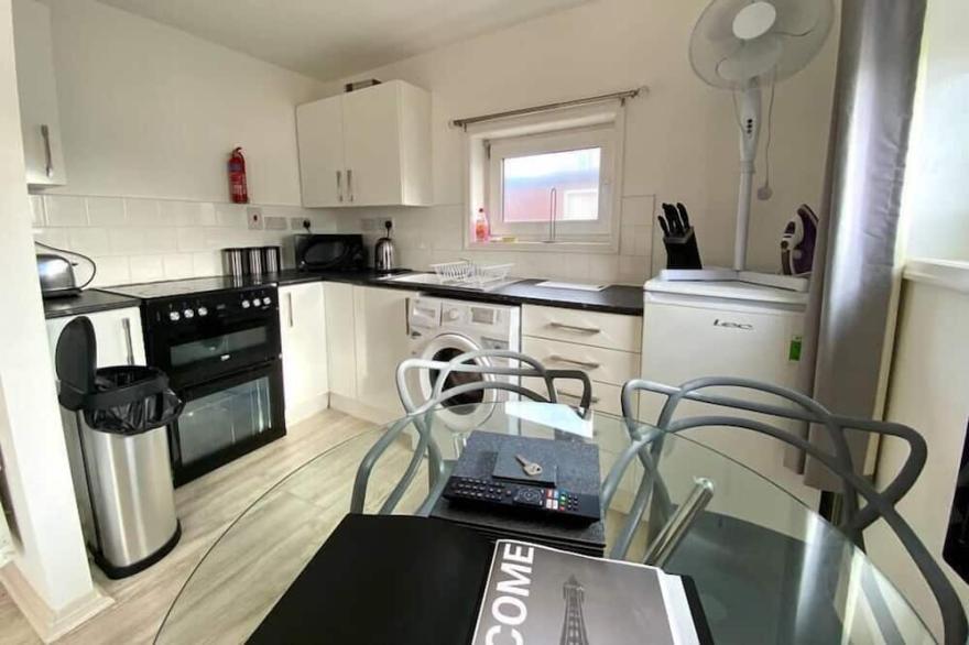 Apartment 7 · Kennedy House Beach Side 1Bed Studio 2F