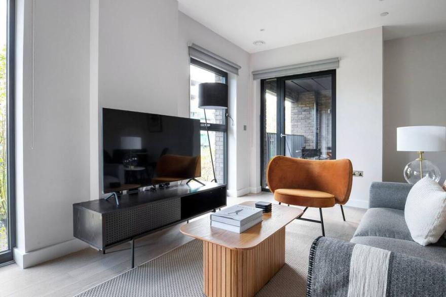 Bright Southwark 1BR w/ Balcony, nr Bars & Restaurants, by Blueground