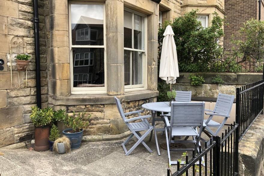 Large, Luxury, Pet Friendly, 7 Bed, 5 Bath, Sleeps 14 - Close to beach