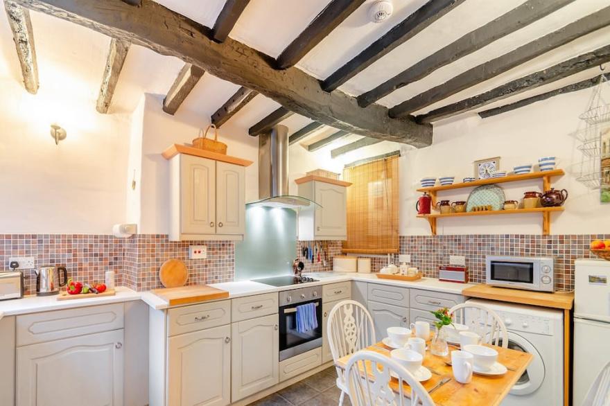 2 bedroom accommodation in Richmond