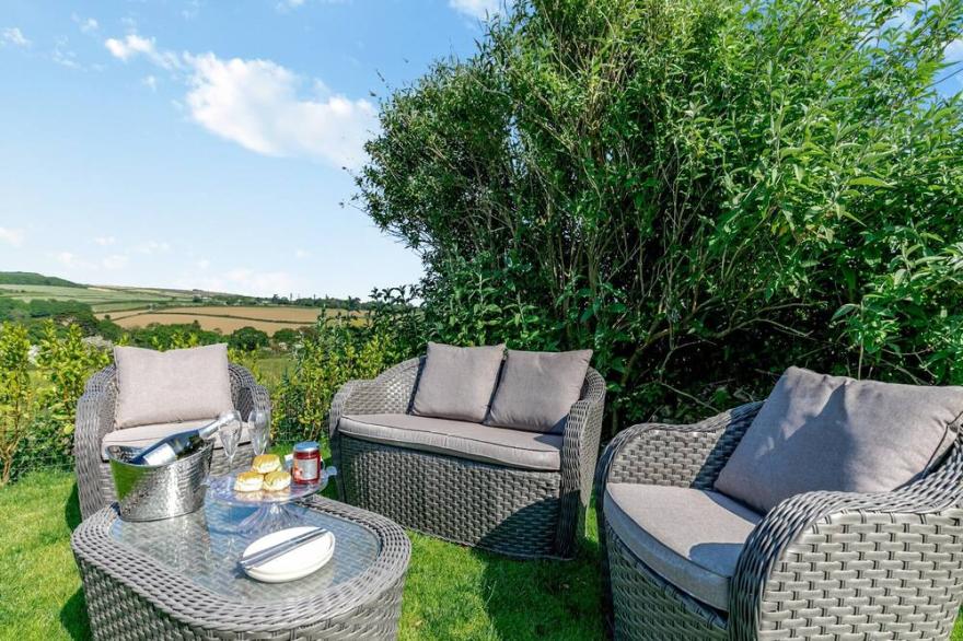 2 bedroom accommodation in Crowntown, near Helston