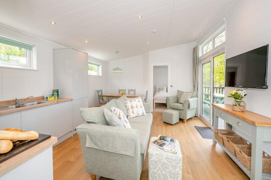 3 bedroom accommodation in Charmouth