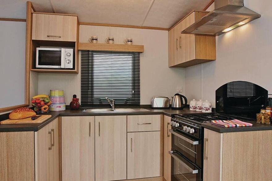 3 bedroom accommodation in Abergele