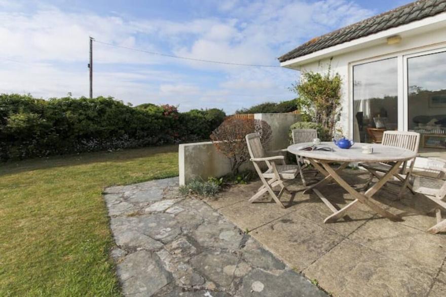 Beach Cottage in Constantine Bay, Near Padstow