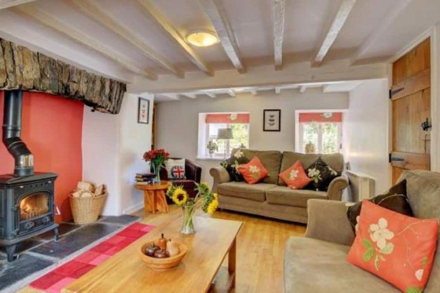 Luxury, Historic Cottage . Hot tub leisure pass included,Child +Dog Friendly