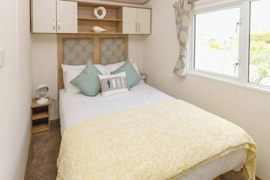 3 bedroom accommodation in Tal-Y-Bont, Gwynedd