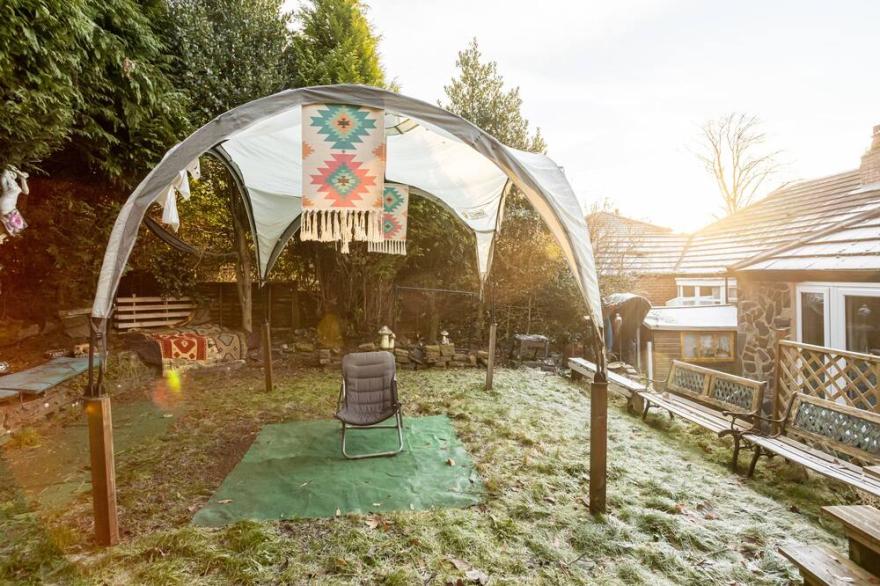 GuestReady - Gorgeous Garden Home in Manchester