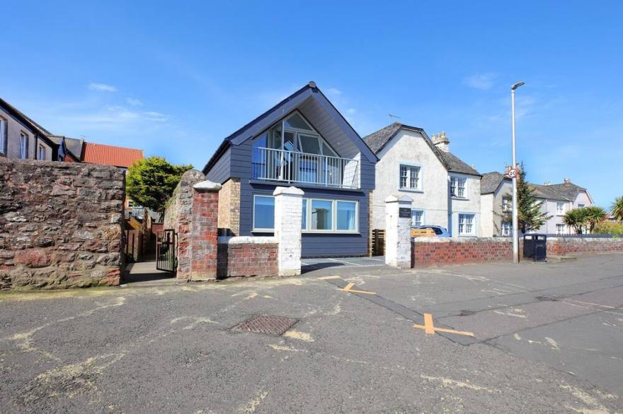 Experience modern coastal living at its finest in this unique one-bedroom property. Sleeps 2.
