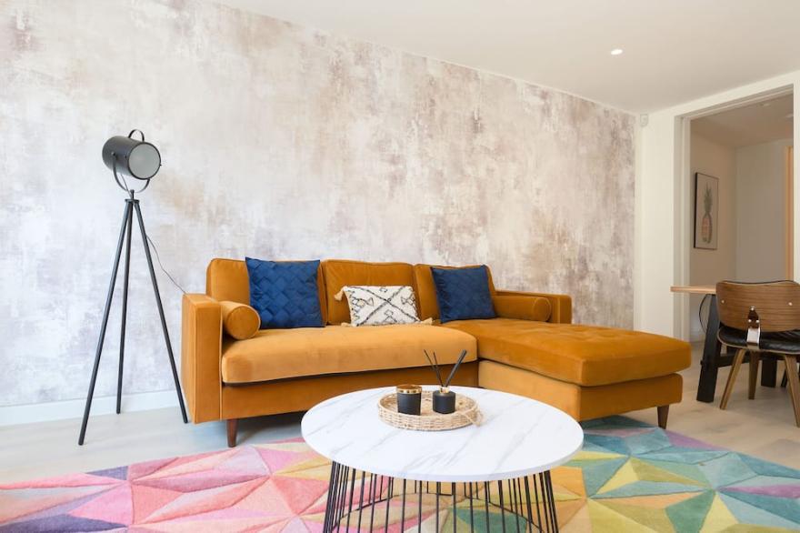Arches 2 - 4 bedroom mews house