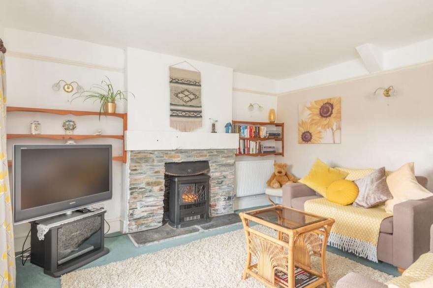 The Old Forge, an originally furnished cottage just half a mile from the historic village of Tintagel