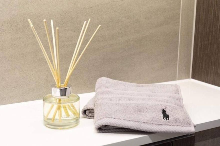 luxury 2 bedroom 2 bathroom flat