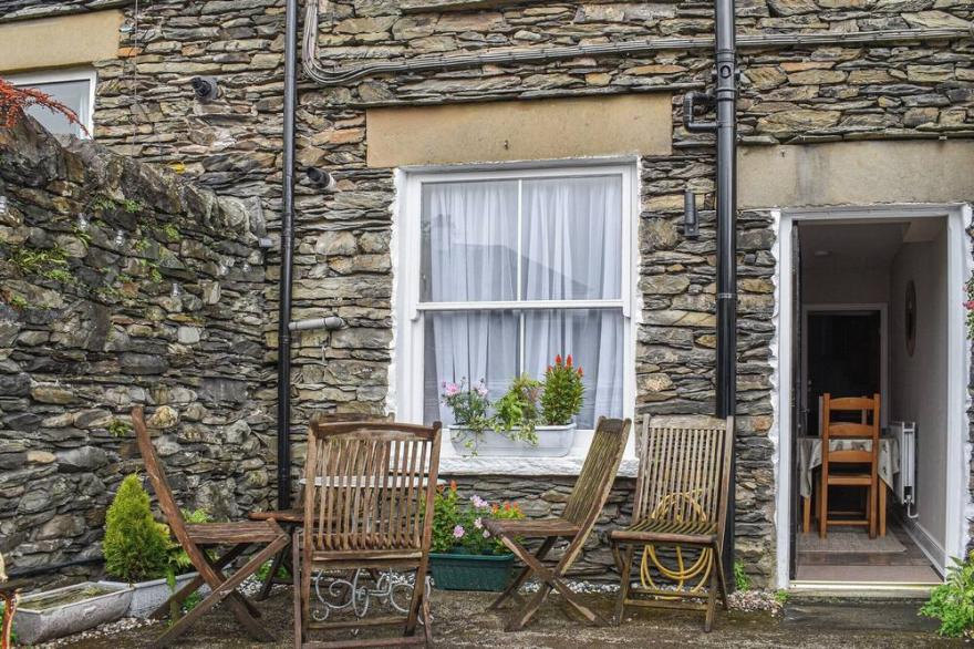 2 bedroom accommodation in Windermere